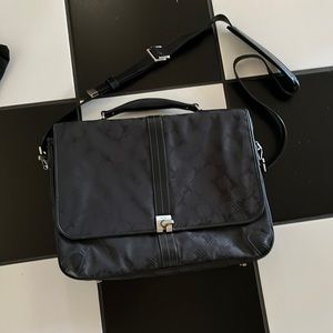 Women's Tumi Computer Bag like new condition
